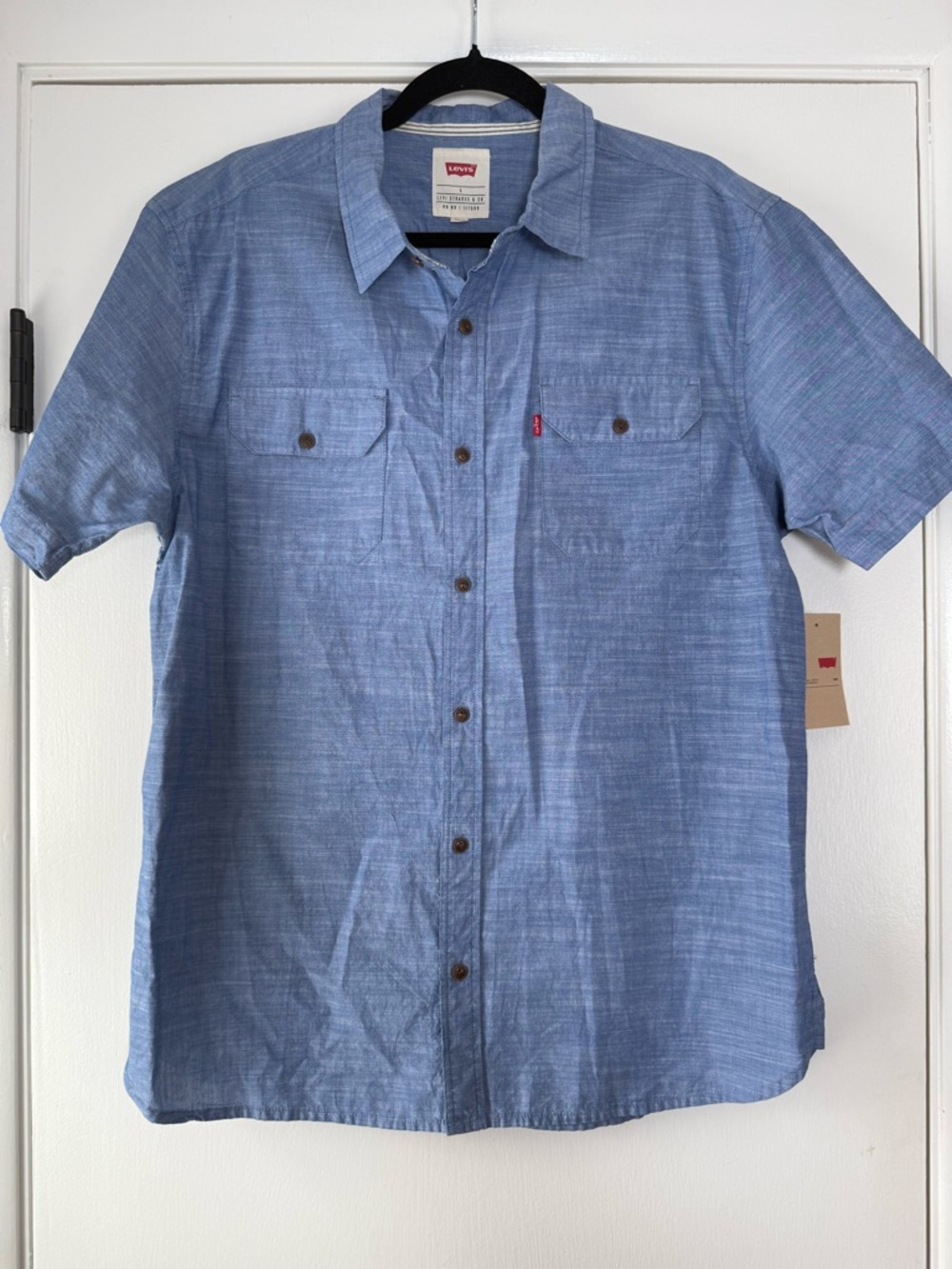 🆕 Levi’s Huxley Chambray Short Sleeve Woven Casual Button Front Shirt Relaxed